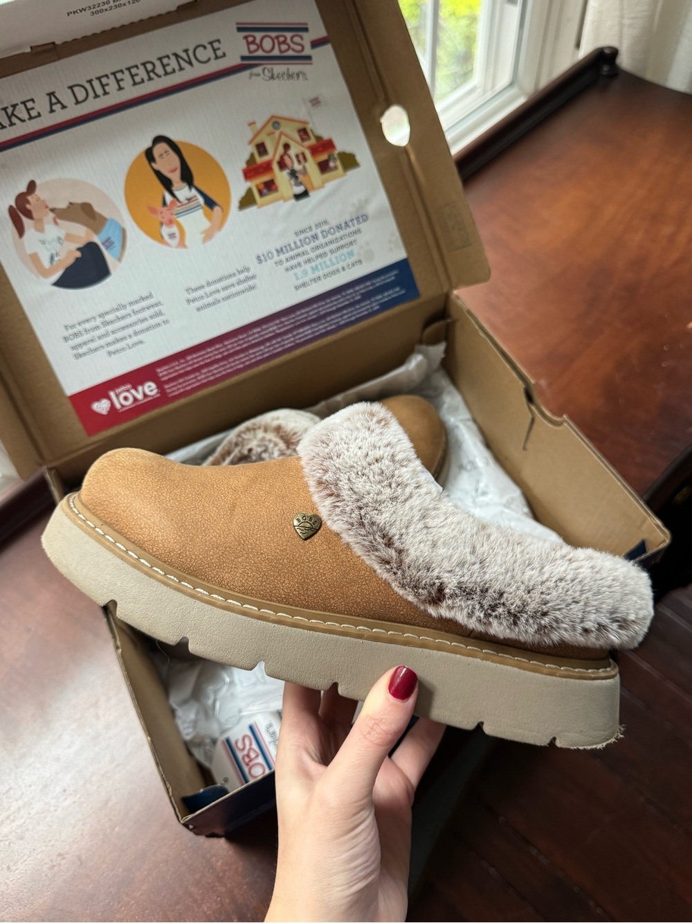 Skechers Bobs Tan Faux-Suede Clog with Light Grey Plush Collar, Women’s 7